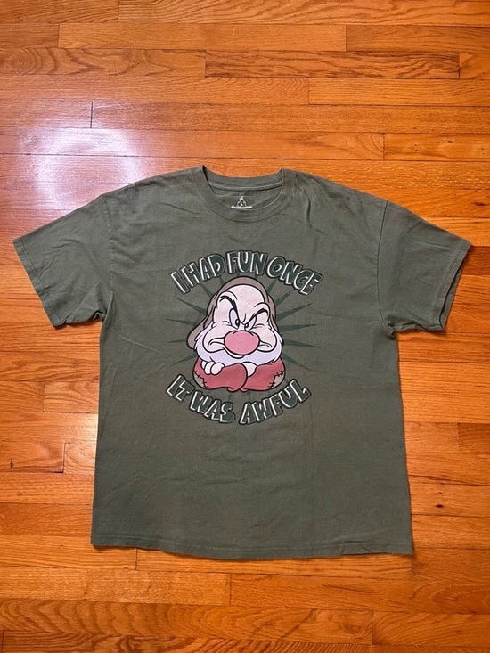 Hanes Tops - Hanes Olive Green Walt Disney World Logo Tee